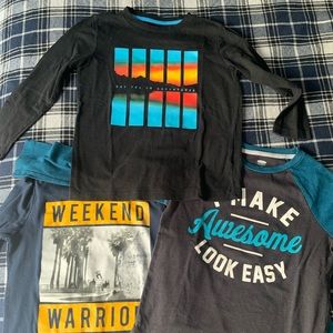 Old Navy Long Sleeve t-shirts - Size 6/7